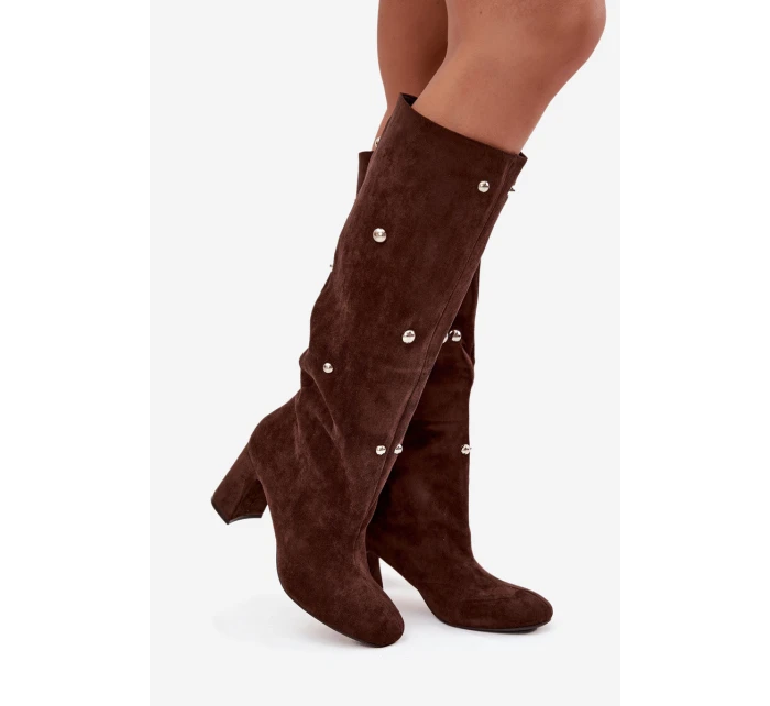 Dámské zateplené kozačky na podpatku s ozdobnými detaily Lucinda – čokoládové