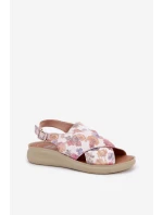 Dámské sandály z eko kůže s květinami multikolor Tosmelia Dámské sandály z eko kůže s květinami multikolor Tosmelia