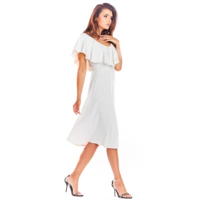 Dámské společenské šaty model 18523050 béžové - awama