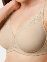 Dámská podprsenka Amourette W01 YELLOW sv. béžová model 20577416 - Triumph Dámská podprsenka Amourette W01 YELLOW sv. béžová model 20577416 - Triumph