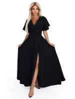 dlouhé šaty s rozparkem na rukávy a výstřihem černé model 21290293 - numoco