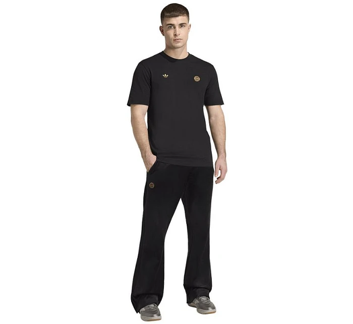 Tričko adidas FC Bayern model 22087986 - Hikvision Tričko adidas FC Bayern model 22087986 - Hikvision