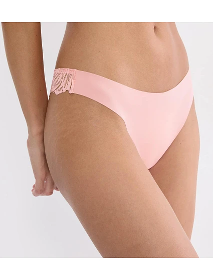 Pretty Micro String CREAM CREAM model 22026908 - Triumph Pretty Micro String CREAM CREAM model 22026908 - Triumph