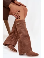 Dámské zateplené kozačky na podpatku s vyhrnutou horní částí Evyra – tmavě béžové, eko semiš