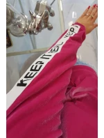 Velurová mikina s kapucí fuchsiová