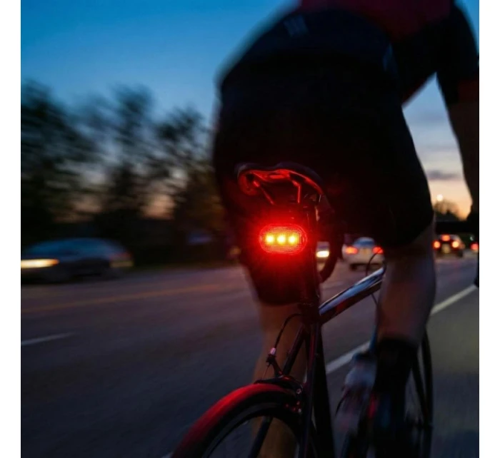 SADA PŘEDNÍCH A ZADNÍCH SVĚTEL PRO JÍZDNÍ KOLA 3LED XQMAX