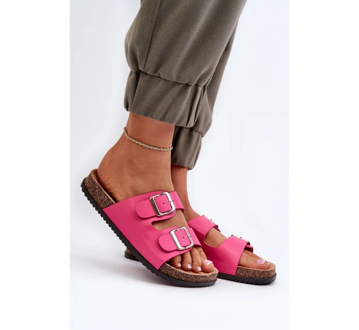 Dámské sandály s přezkami model 21653062 - Boto Dámské sandály s přezkami model 21653062 - Boto