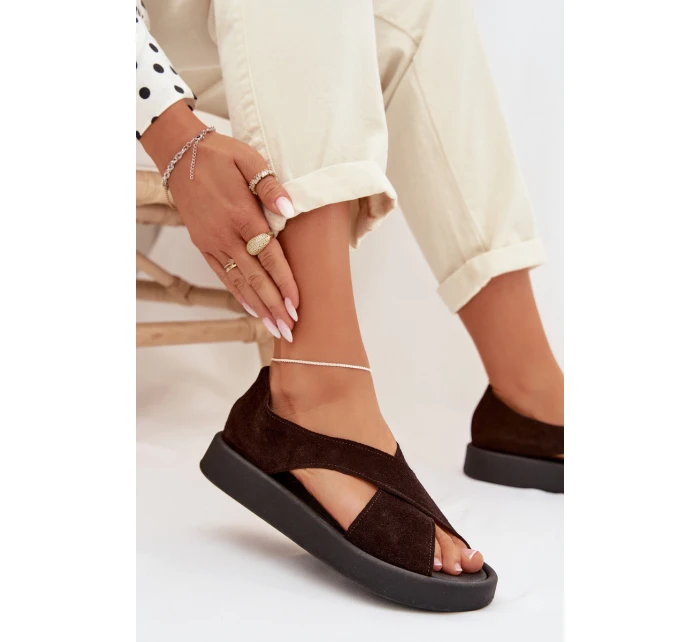 Dámské sandály model 22027710 z přírodního semiše Čokoládové - Zazoo