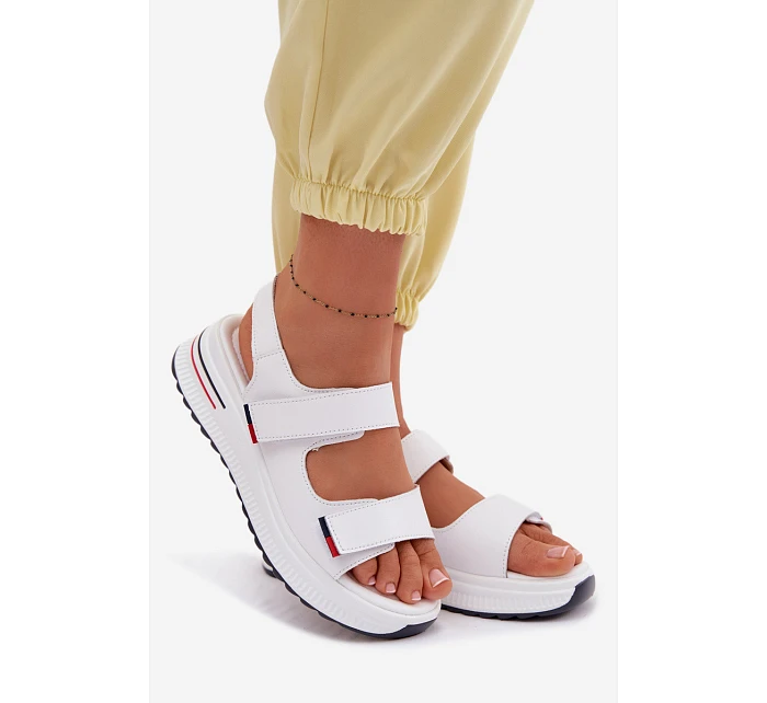 Kožené dámské sandály na platformě na suchý zip bílé Jemela Kožené dámské sandály na platformě na suchý zip bílé Jemela