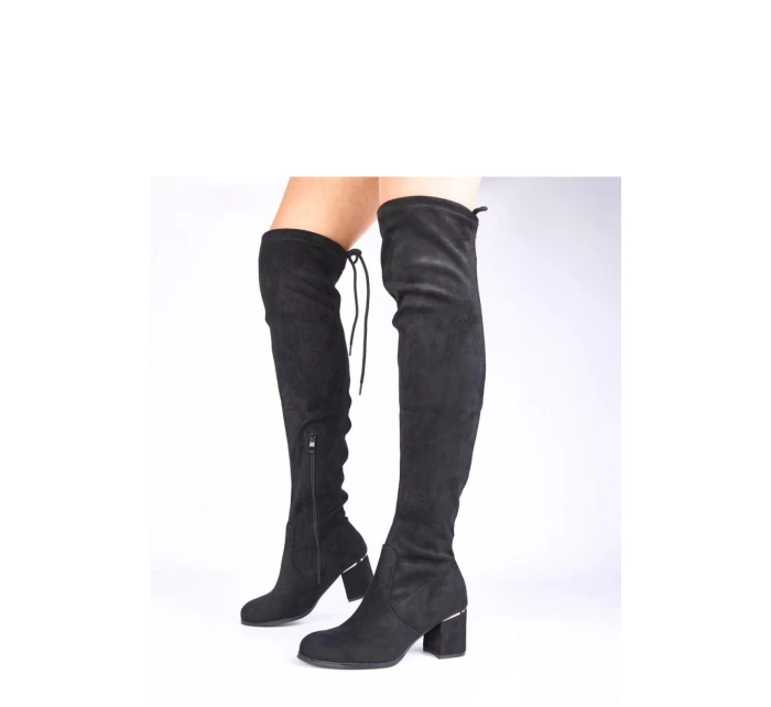 Kozačky na podpatku model 222030 Solea Kozačky na podpatku model 222030 Solea