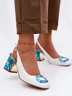 Kožené dámské sandály na podpatku s přezkou D&A LZ61-2010 bílé