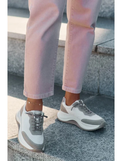 Dámské semišové tenisky na platformě Big Star HI-POLY SYSTEM – béžové Dámské semišové tenisky na platformě Big Star HI-POLY SYSTEM – béžové