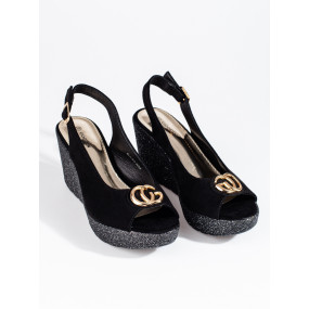 Krásné  sandály černé dámské na klínku