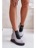 Boty na klínovém podpatku model 201547 Step in style Boty na klínovém podpatku model 201547 Step in style