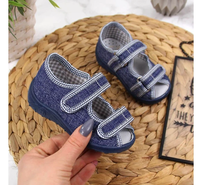 Chlapecké domácí pantofle sandály tmavě modré Nazo