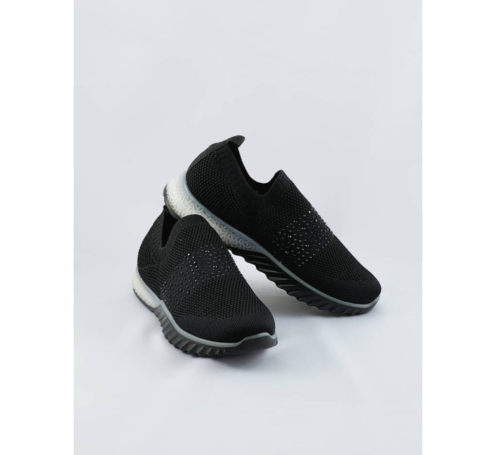 černé dámské nazouvací sportovní boty model 17066103