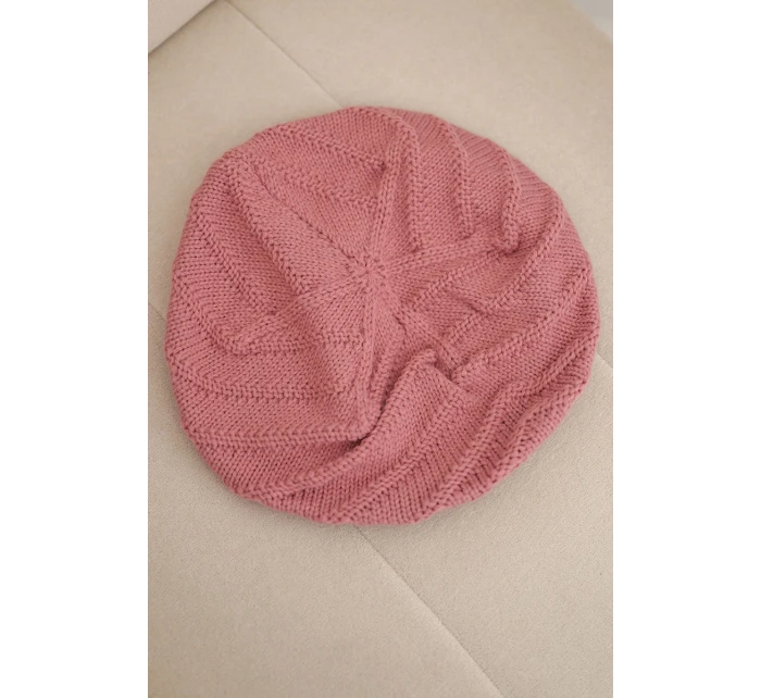 Dámská zimní čepice z vlny volného střihu s ozdobným vzorem K378 tmavě růžová