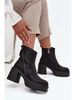 Kožené zateplené dámské kotníčkové boty na podpatku a platformě Vinceza 66831 Černé