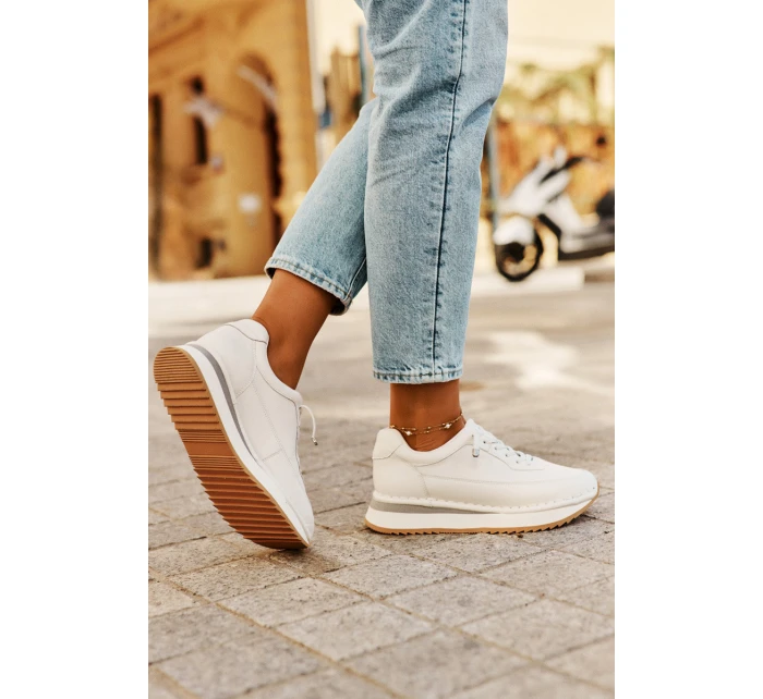 Kožené Dámské Tenisky Na Platformě Big Star model 21692994 Bílé - Big Star Shoes Kožené Dámské Tenisky Na Platformě Big Star model 21692994 Bílé - Big Star Shoes