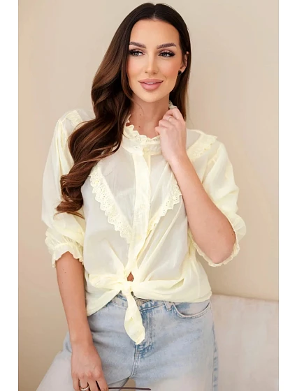 Dámská bavlněná košile s krajkou a zavazováním žlutá