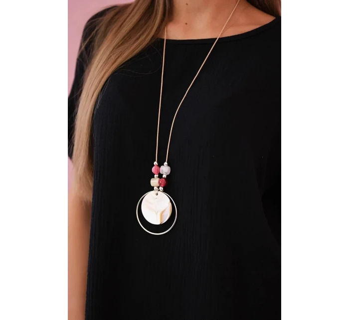 Mušelínová halenka s náhrdelníkem černý