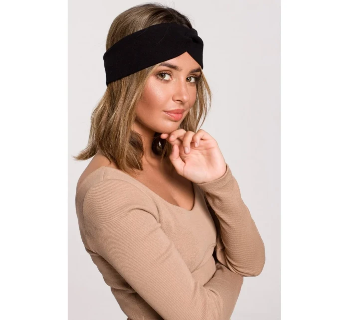 model 18003624 Čelenka černá - BeWear