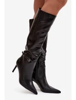 Dámské kozačky na podpatku s páskem černé model 21744534 - Boto