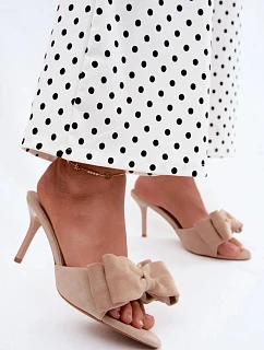 Klapky na podpatku model 228997 Step in style