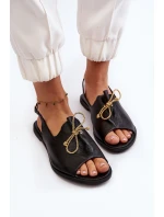 Kožené ploché sandály model 21646269 černé - Zazoo Kožené ploché sandály model 21646269 černé - Zazoo