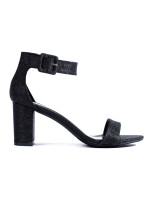 Designové  sandály černé dámské na širokém podpatku