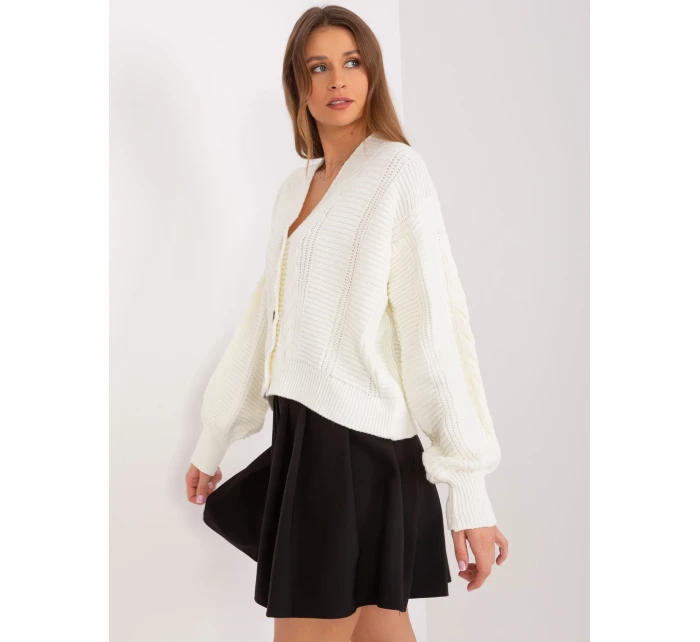 LC SW 0588 jumper.21X ecru LC SW 0588 jumper.21X ecru