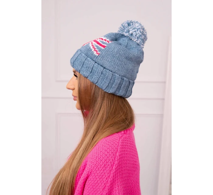 Dámská čepice s bambulí Elizabeth model 18752283 denim - K-Fashion Dámská čepice s bambulí Elizabeth model 18752283 denim - K-Fashion