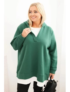 Dámská mikina s kapucí a model 21480757 výstřihem Plus Size zateplená tmavě zelená - K-Fashion