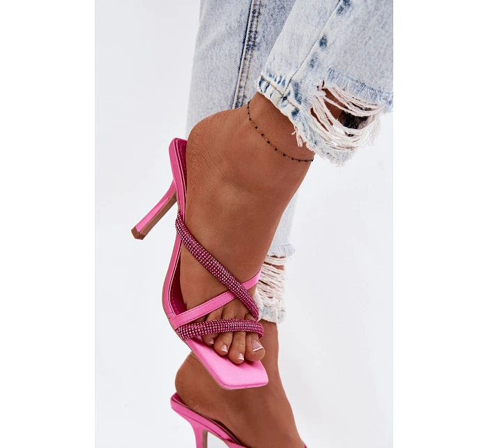Dámské lodičky na jehlovém podpatku s pásky a kamínky fuchsiové model 22103243 - Boto Dámské lodičky na jehlovém podpatku s pásky a kamínky fuchsiové model 22103243 - Boto