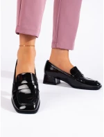 Originální dámské  mokasíny černé na širokém podpatku