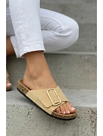 Kožené semišové dámské pantofle s přezkou Béžové model 22118175 - Boto