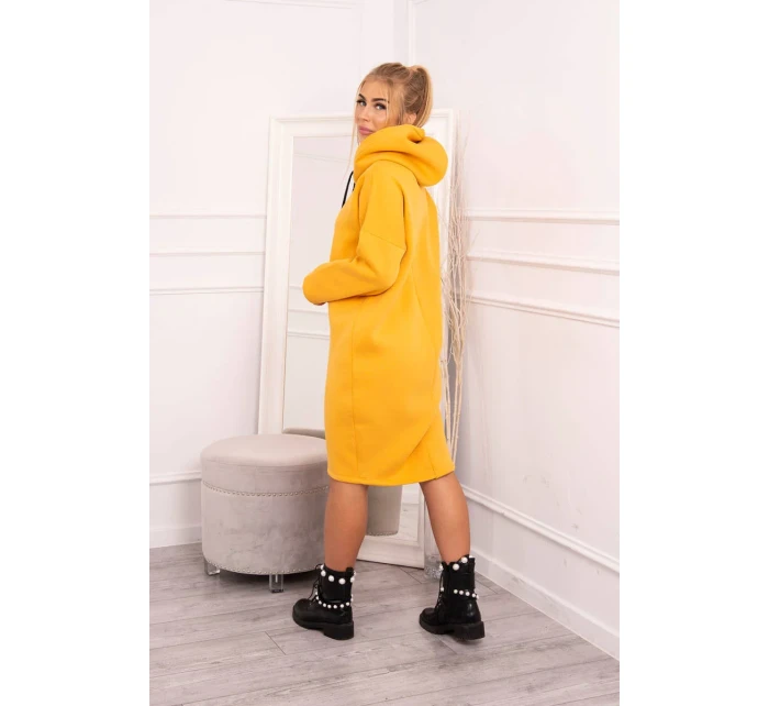 Šaty s kapucí a bočním rozparkem broskvové Šaty s kapucí a bočním rozparkem broskvové