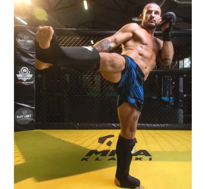 Pružné chrániče holenních kostí M - Shinrage Black Pružné chrániče holenních kostí M - Shinrage Black