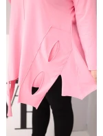 Dámská bavlněná blůza Plus Size s asymetrickým spodním lemem a výřezy světle růžová