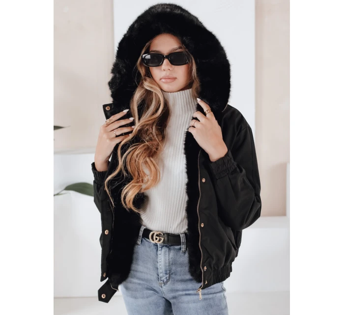 Dámská zimní bunda krátká s kožešinou černá model 21991168 - Dstreet