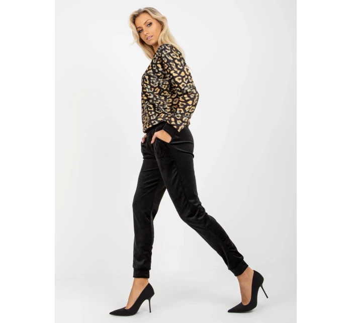 Dámská souprava WN KMPL 8141 1.01P černá a žlutá Dámská souprava WN KMPL 8141 1.01P černá a žlutá