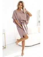 SOFIA Motýlí šaty se zavazováním v pase model 20916067 - numoco SOFIA Motýlí šaty se zavazováním v pase model 20916067 - numoco