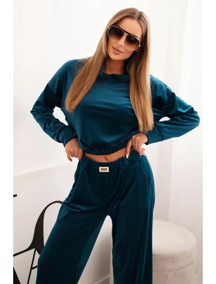 Dámská souprava z veluru s širokými nohavicemi a mikinou s kapucí model 21232345 - K-Fashion Dámská souprava z veluru s širokými nohavicemi a mikinou s kapucí model 21232345 - K-Fashion