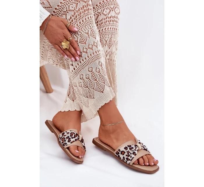 Dámské Pantofle Na Plochém Podpatku S Mašlí Béžové model 21702398 - Boto Dámské Pantofle Na Plochém Podpatku S Mašlí Béžové model 21702398 - Boto