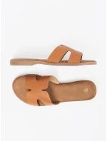 Pohodlné nazouváky model 21260193 dámské bez podpatku Pohodlné nazouváky model 21260193 dámské bez podpatku