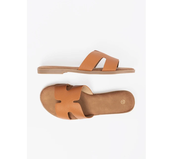 Pohodlné nazouváky model 21260193 dámské bez podpatku Pohodlné nazouváky model 21260193 dámské bez podpatku