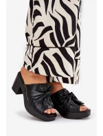 Dámské Sandály Na Podpatku Z Eko Kůže Černé model 21686888 - Boto Dámské Sandály Na Podpatku Z Eko Kůže Černé model 21686888 - Boto