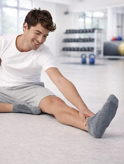 PÁNSKÉ PONOŽKY S ABS model 21730744 - Ysabel Mora