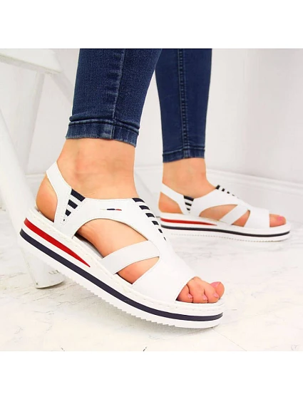 Sandály na platformě W model 22082975 bílé Rieker - Inny Sandály na platformě W model 22082975 bílé Rieker - Inny