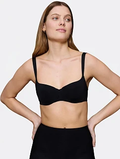 BODY MAKE-UP ILLUSION – Polstrovaná podprsenka s comfort wire Triumph
